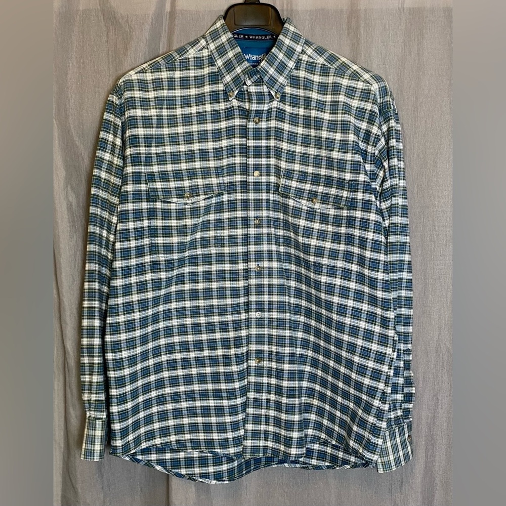 VINTAGE Wrangler Western Button Up Shirt Blue and Green Plaid